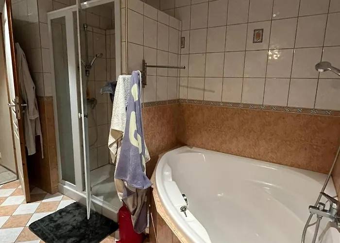 Maison Le Mans בית נופש